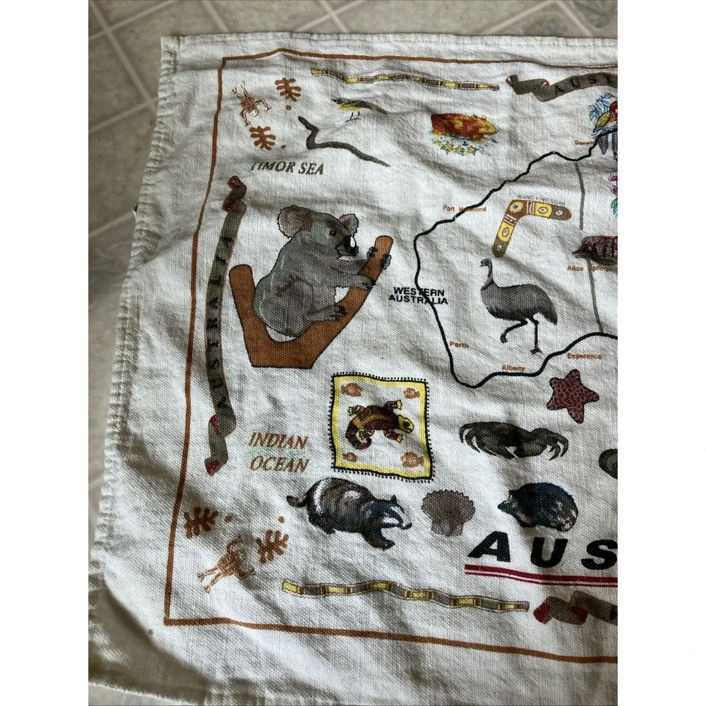 Australia Animals Flowers Map Souvenir Tea Towel Pure Linen 17.5 X 28.5 White